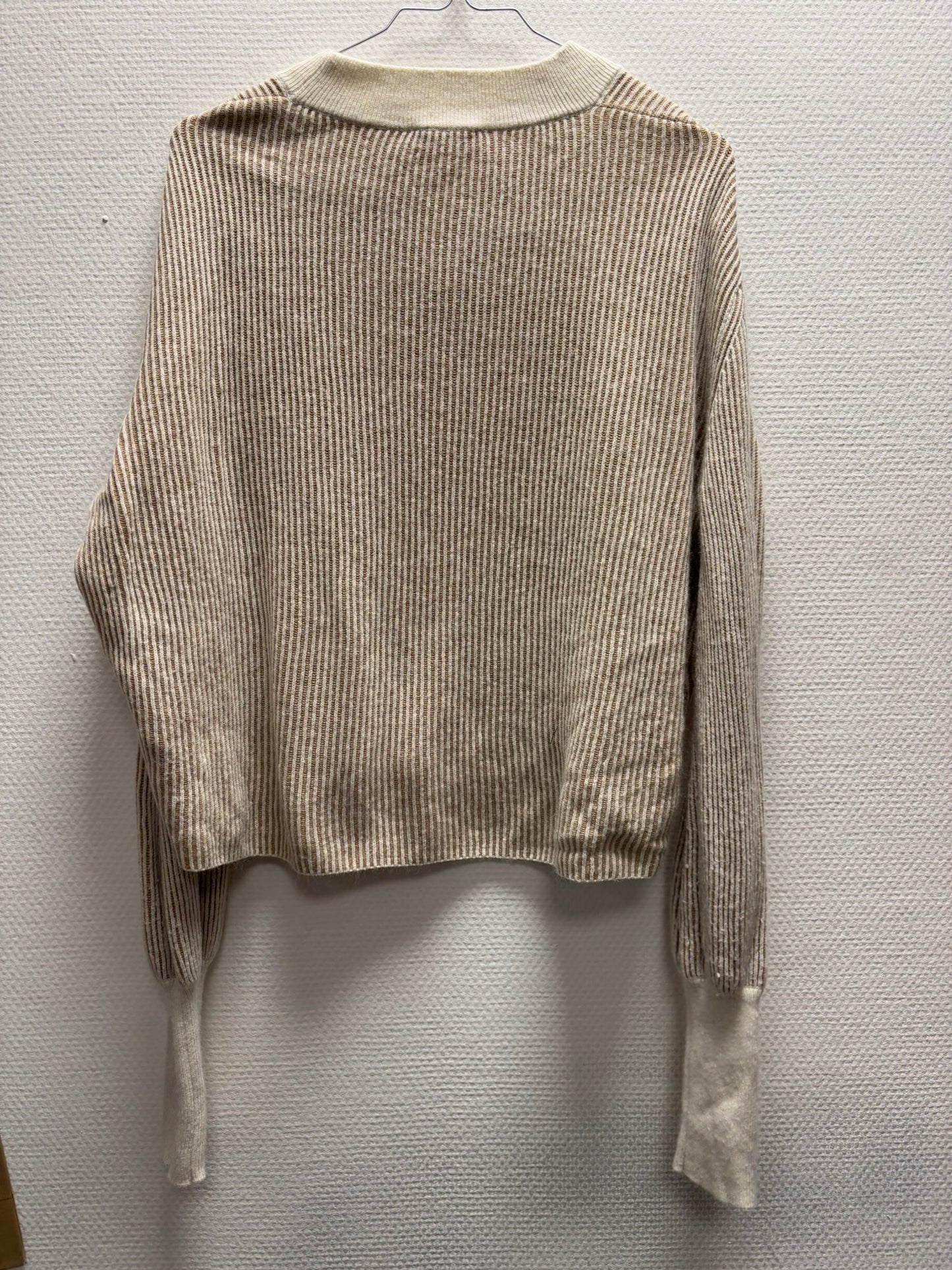 Pull beige