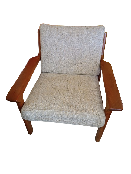 Fauteuil scandinave en teck massif années 60's.