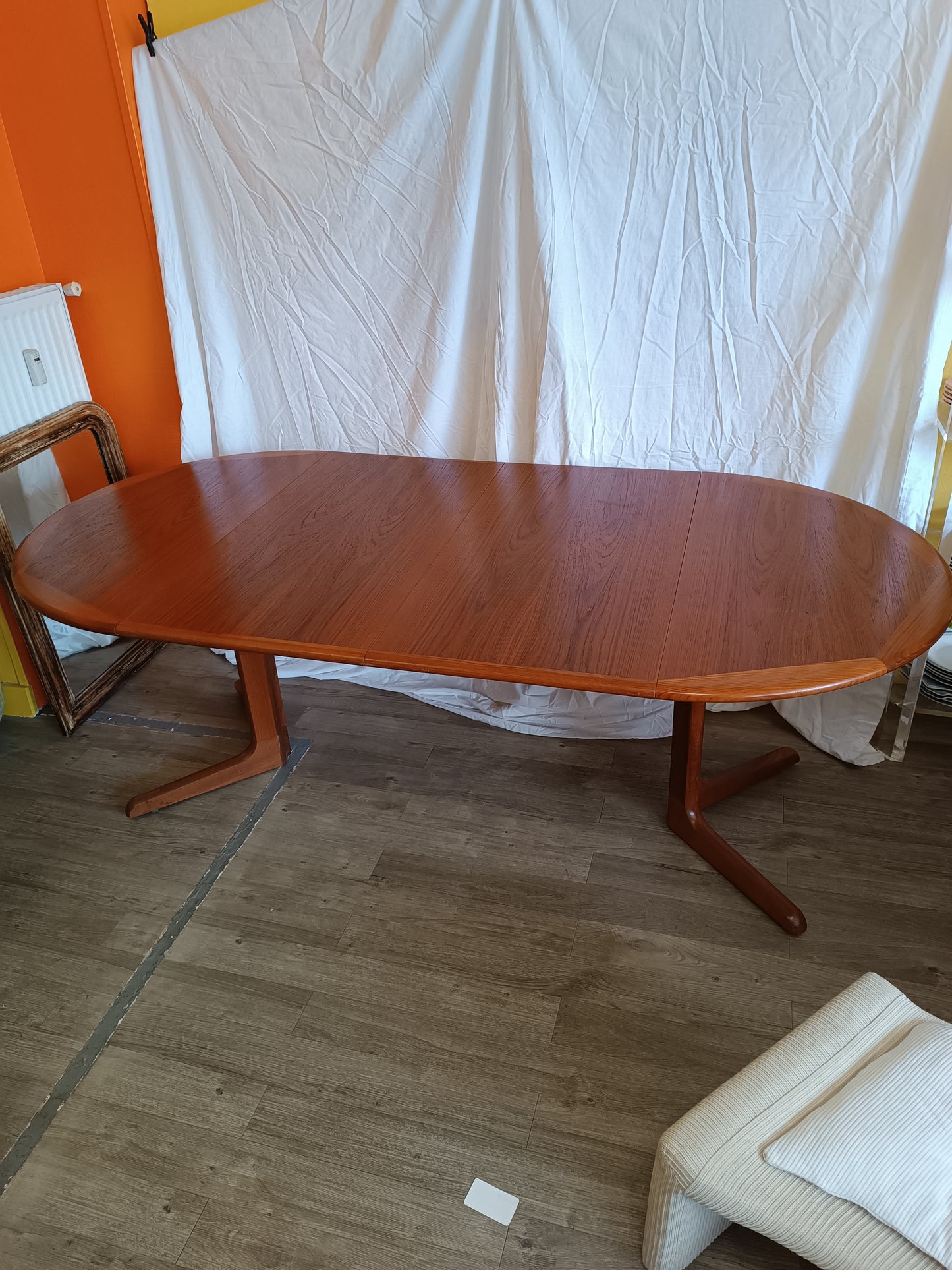 Table a manger scandinave en teck années 70's