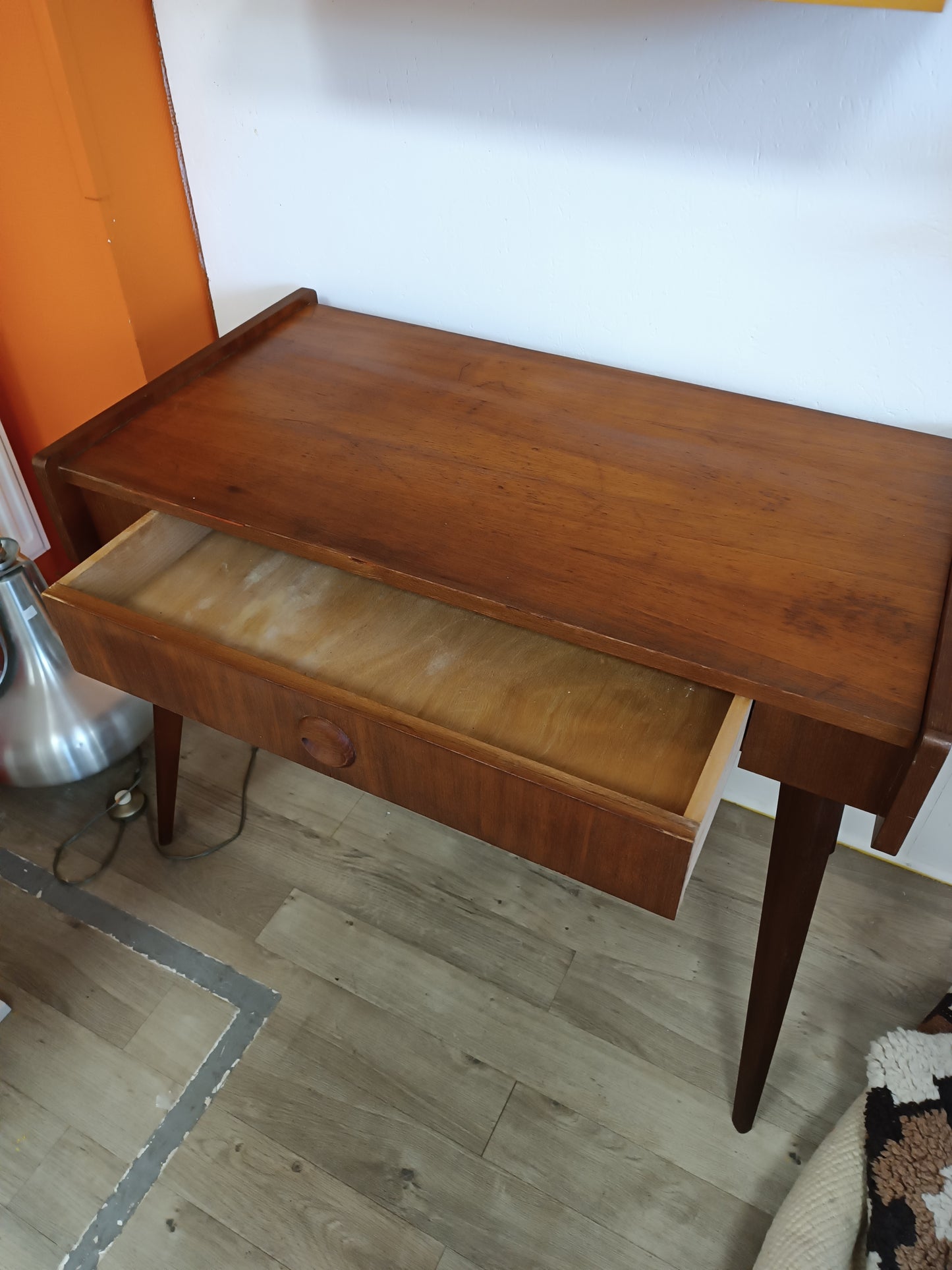 Bureau scandinave en teck 1960's