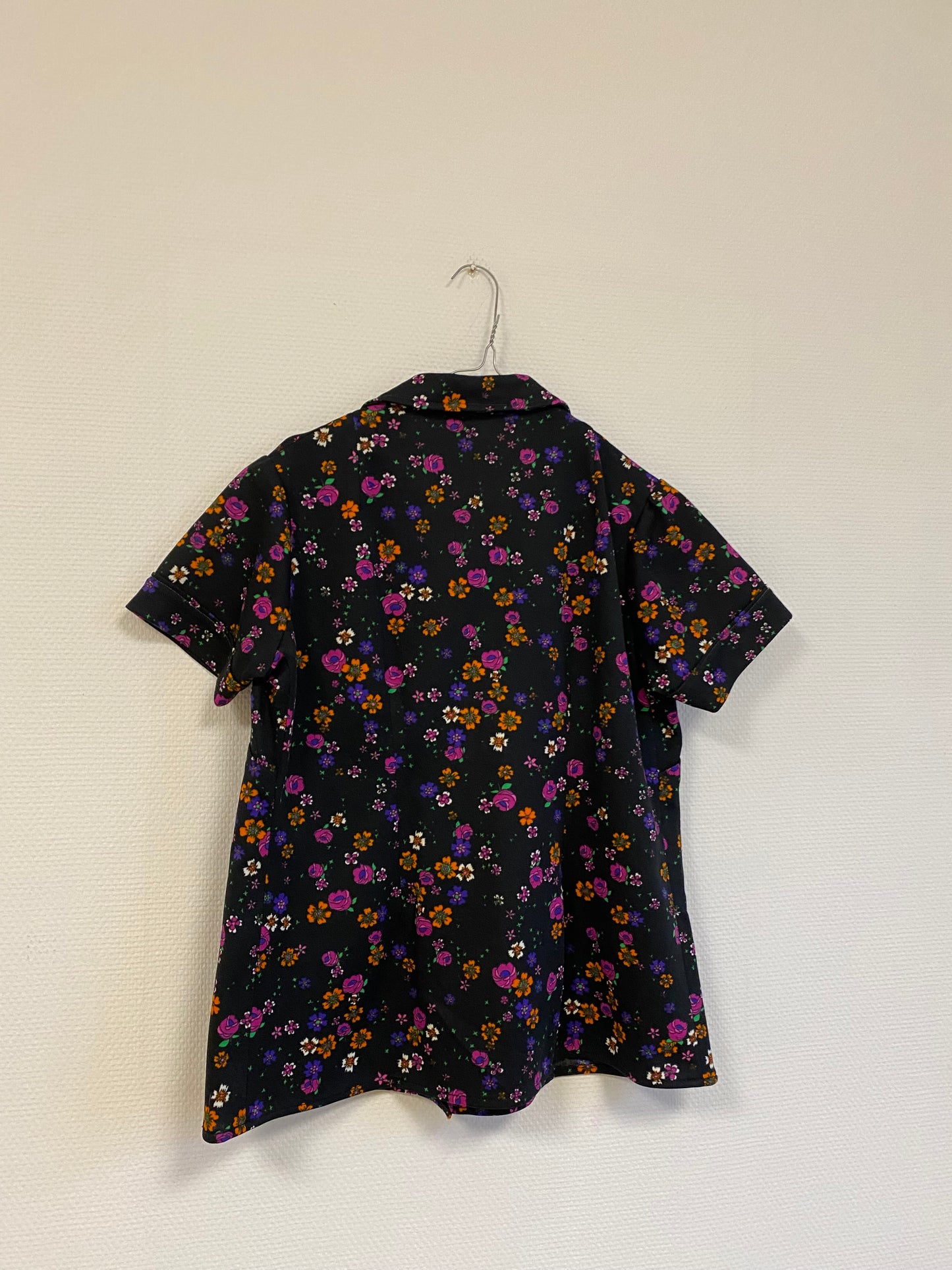 Chemise à fleurs 70s