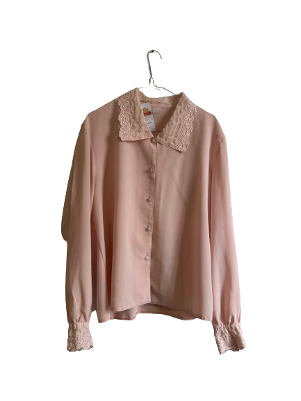 Chemise rose pâle