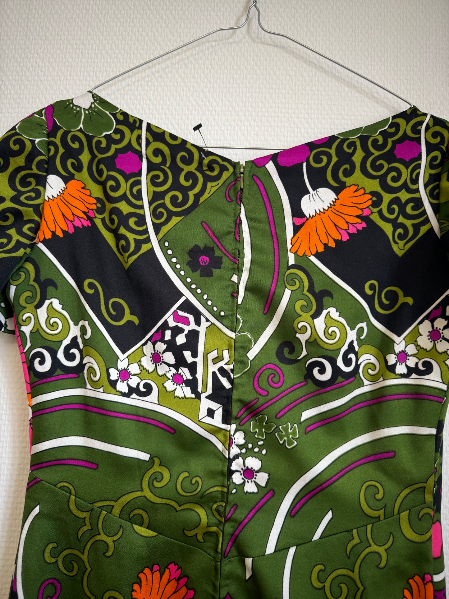 Robe à motifs 70s